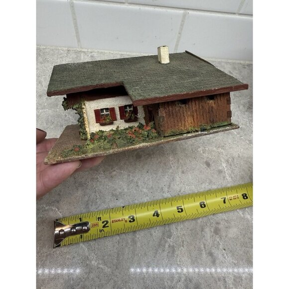HO scale vintage model chalet house 1950’s - Picture 4 of 6